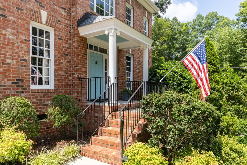 3359 Hampton Rd, Raleigh, NC 27607
