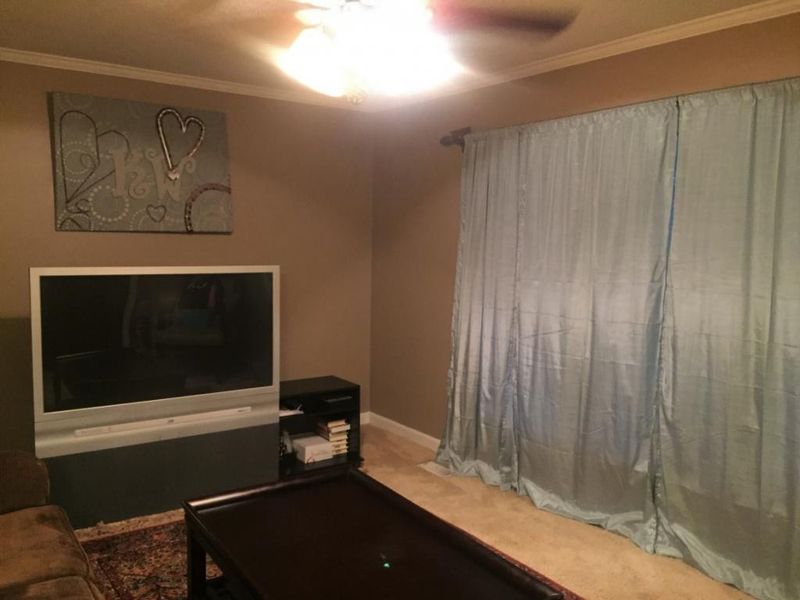 336 Albany St, Burlington, NC 27215
