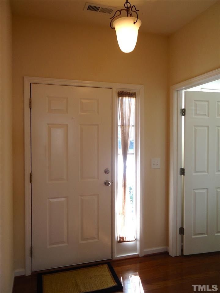 336 Bayleigh Ct, Garner, NC 27529