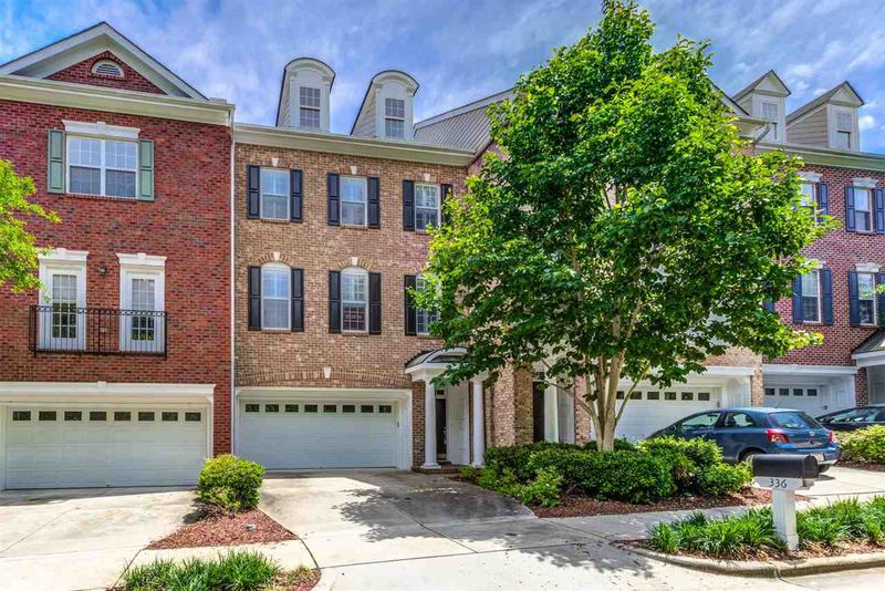 336 Bridgegate Dr, Cary, NC 27519