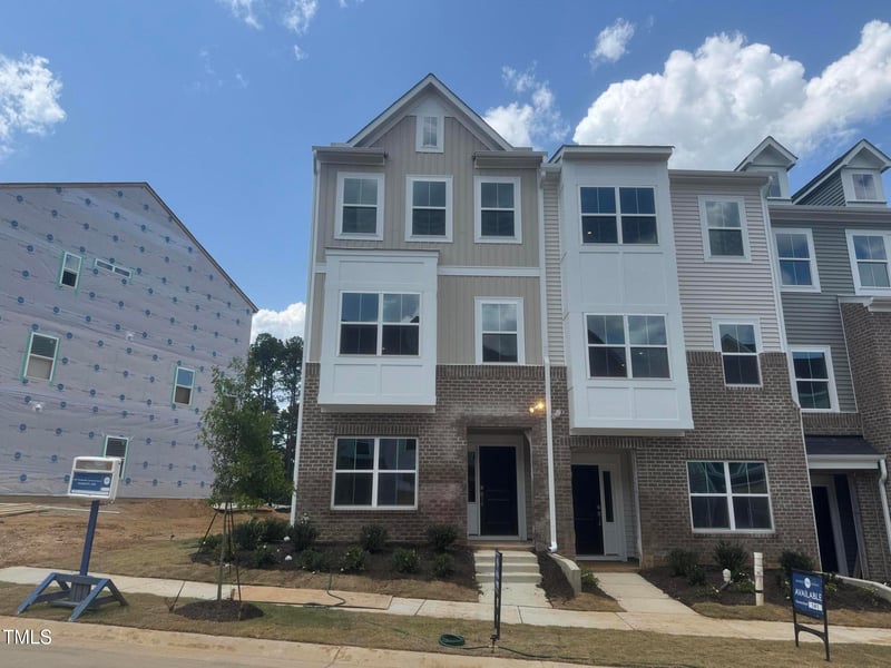 336 Chesapeak Commons St #140, Garner, NC 27529