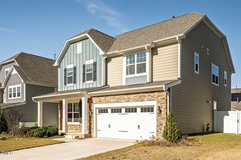 336 Faxton Way #420, Holly Springs, NC 27540