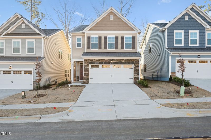 336 Glacier Lake Dr, Raleigh, NC 27610