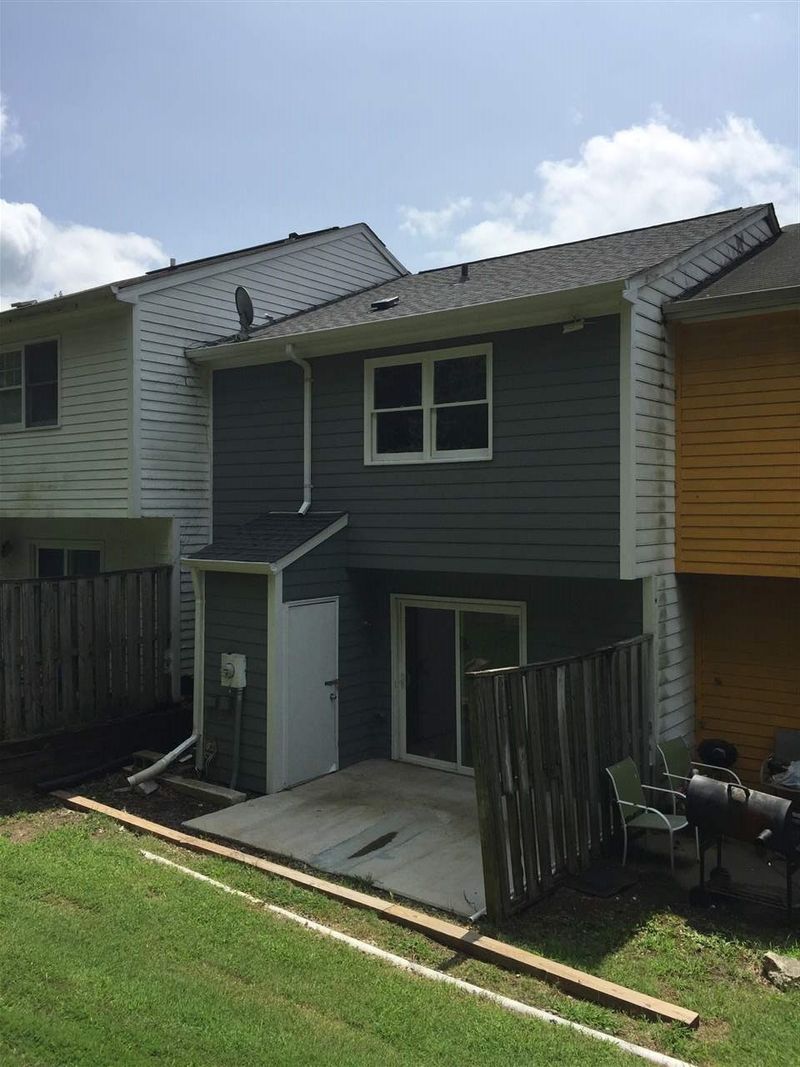 336 Kilarney Dr, Durham, NC 27703