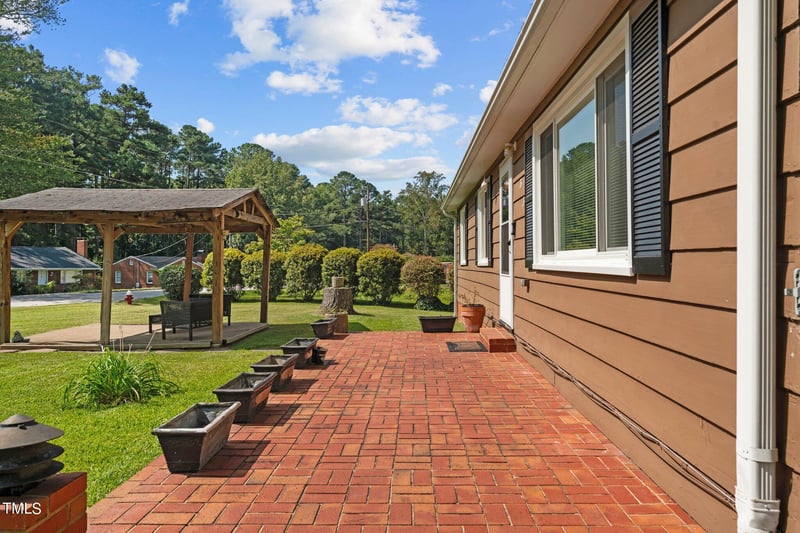 336 Park Ave, Sanford, NC 27330