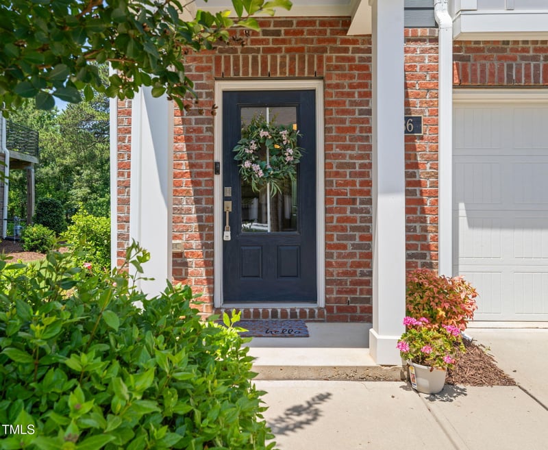 336 Skymont Dr, Holly Springs, NC 27540