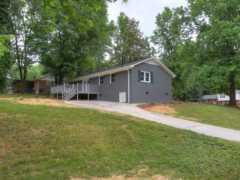 336 Smith Dr, Durham, NC 27712
