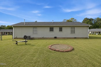 3366 Vardaman Ave #3366, Hope Mills, NC 28348