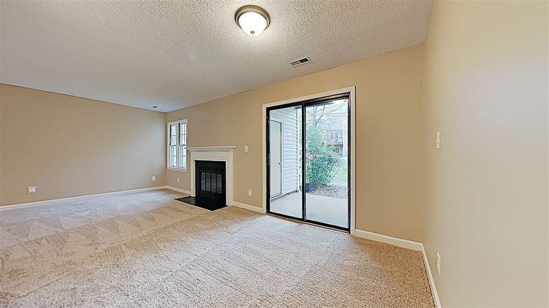 3369 Tarleton #E-3, Durham, NC 27713