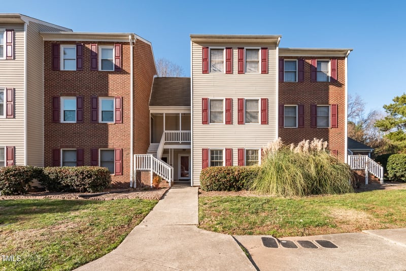 3369 Tarleton  #E03, Durham, NC 27713