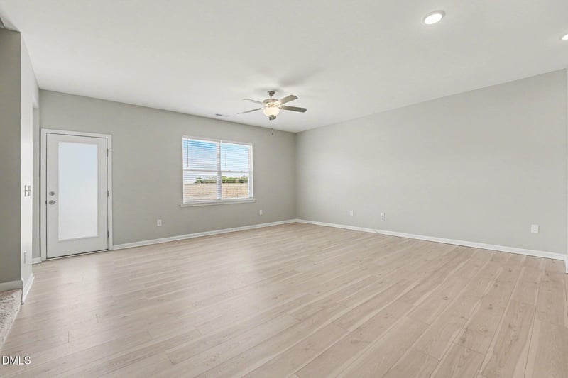 337 Avery Meadows Dr, Smithfield, NC 27577