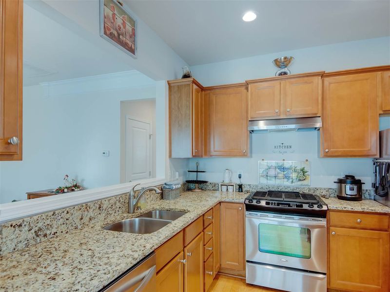 337 Bickerton Ct, Cary, NC 27519