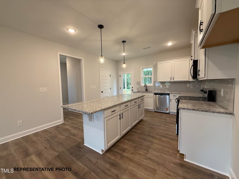 337 Danube Dr, Zebulon, NC 27597