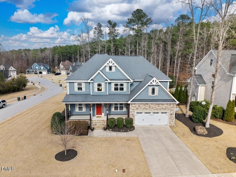 337 Grantwood Dr, Clayton, NC 27527