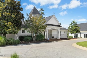 337 Grantwood Dr, Clayton, NC 27527