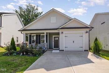 337 Maidenhair Pl, Clayton, NC 27520