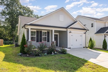 337 Maidenhair Pl, Clayton, NC 27520