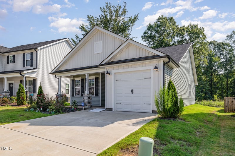 337 Maidenhair Pl, Clayton, NC 27520