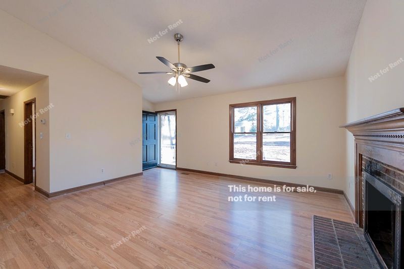 337 W Oak Ave, Wake Forest, NC 27587