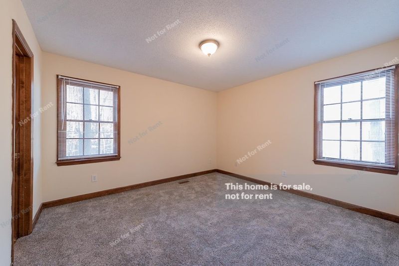 337 W Oak Ave, Wake Forest, NC 27587