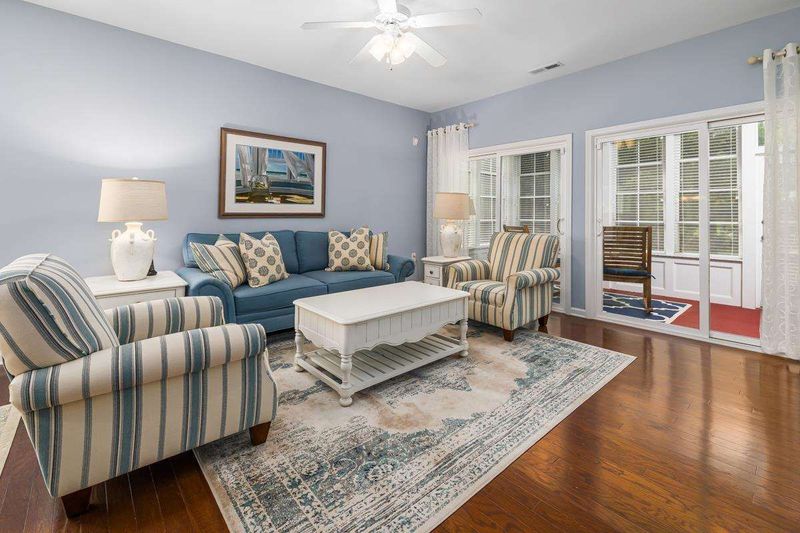 337 Orbison Dr, Cary, NC 27519