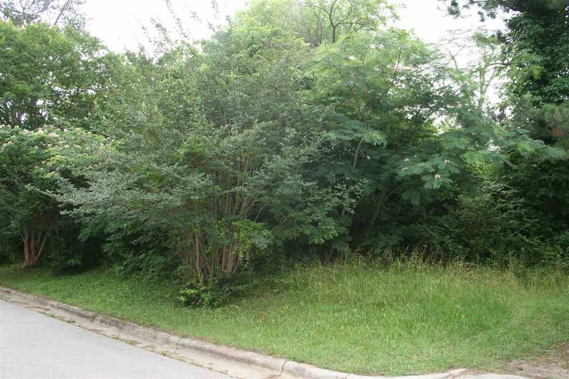337 Summit Ave Lot 299-301, Raleigh, NC 27603