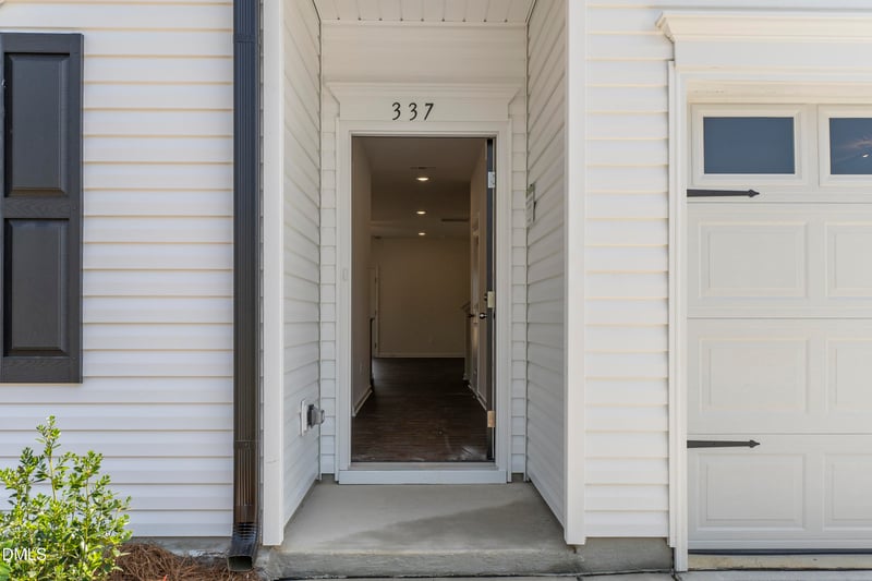 337 White Azalea Way, Benson, NC 27504