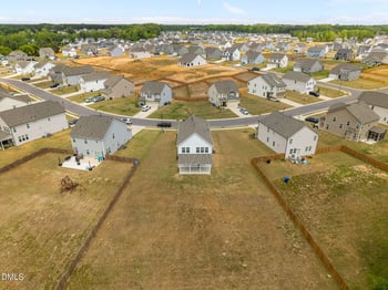 337 Winding Creek Dr, Lillington, NC 27546