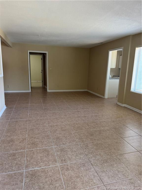 3374 Galleria Dr #11, Fayetteville, NC 28303