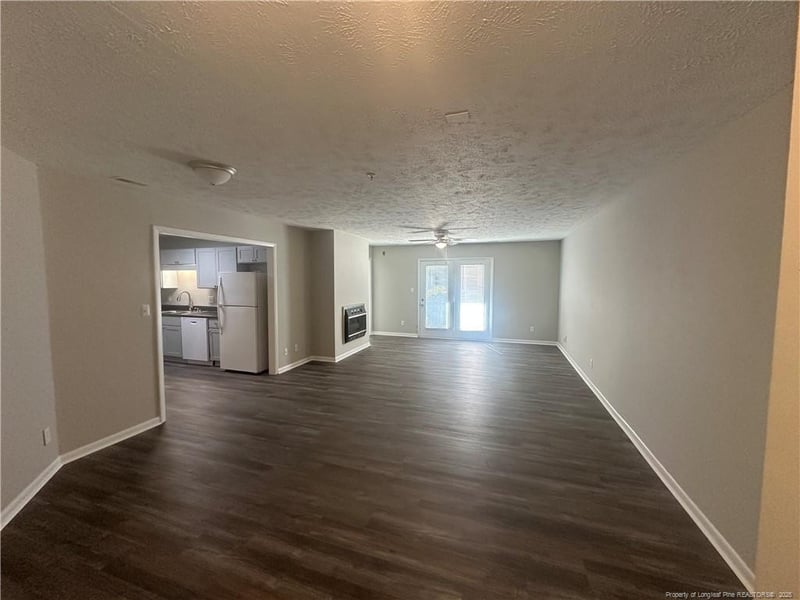3374 Galleria Dr #3, Fayetteville, NC 28303