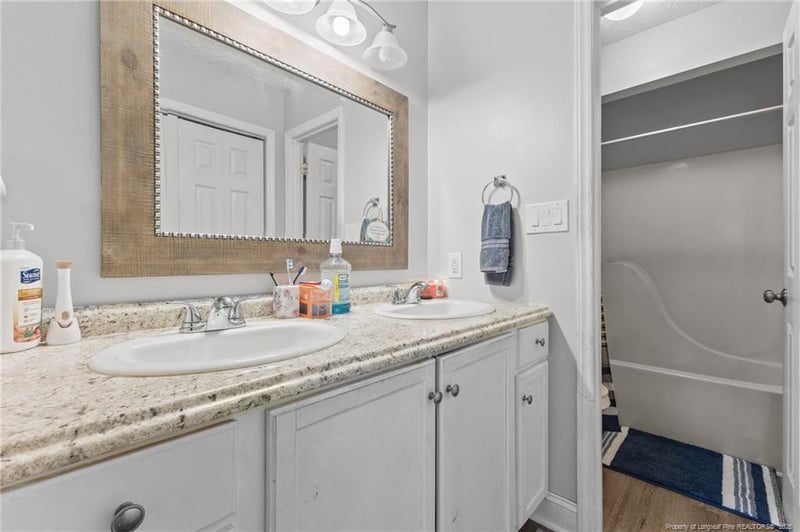3374 Legion Rd, Hope Mills, NC 28348