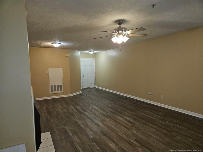 3375 Galleria Dr #7, Fayetteville, NC 28303