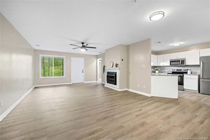 3375 Galleria Dr #8, Fayetteville, NC 28303