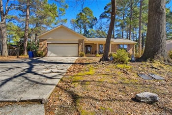 338 Conifer Dr, Fayetteville, NC 28314