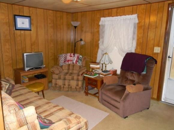 338 Docs Rd, Lillington, NC 27546