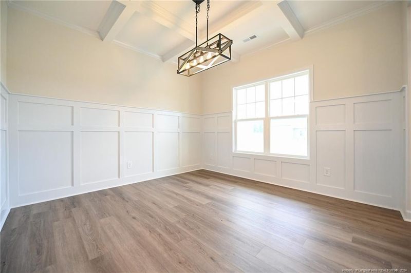338 Glee St, Hope Mills, NC 28348