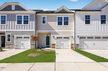 338 Sweetbay Tree Dr, Wendell, NC 27591