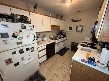 3385 Galleria Dr #10, Fayetteville, NC 28303