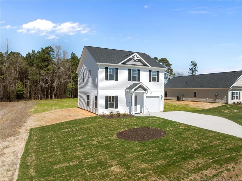 339 Hookbill Ln, Lillington, NC 27546