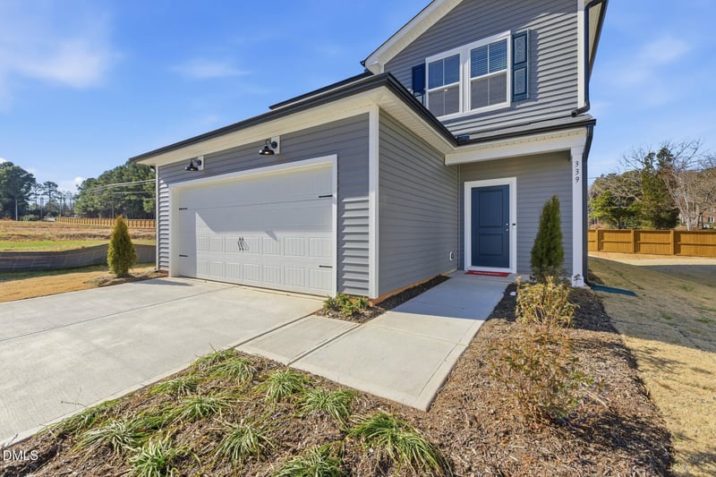 339 Scottsdale Dr, Sanford, NC 27330