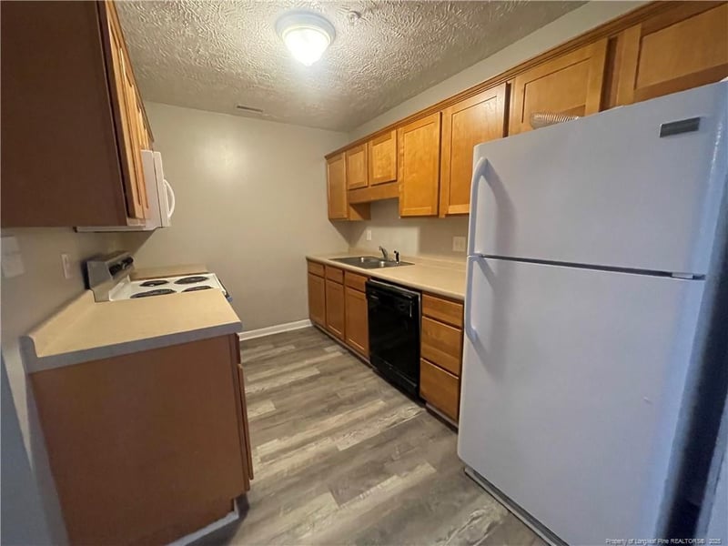 3392 Galleria Dr #7, Fayetteville, NC 28303