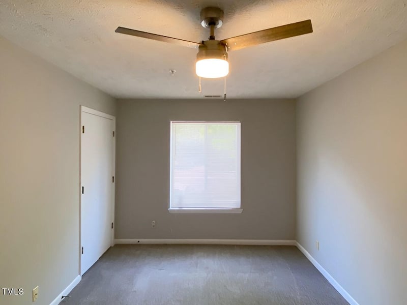 3392 Galleria Dr, Fayetteville, NC 28303