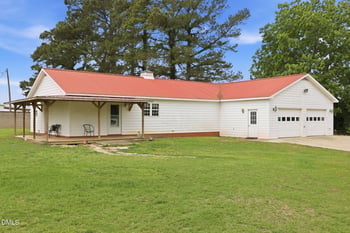 3397 U S 301, Dunn, NC 28334
