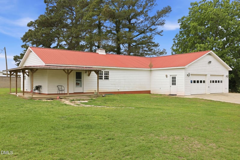 3397 U S 301, Dunn, NC 28334