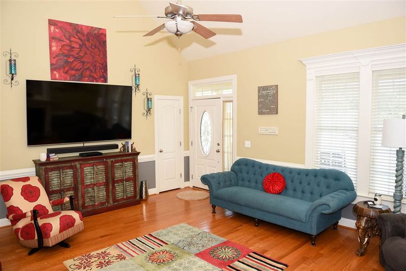 34 Amy Ct, Angier, NC 27501