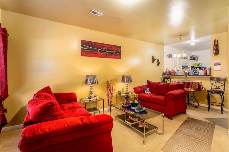 34 Belhaven Ct, Clayton, NC 27520