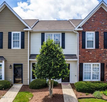 34 Belhaven Dr, Clayton, NC 27520