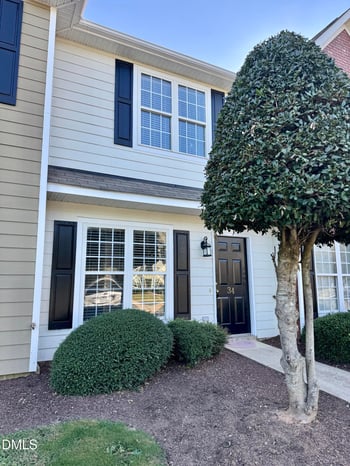 34 Belhaven Dr, Clayton, NC 27520