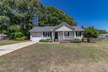34 Boylan Ct, Angier, NC 27501