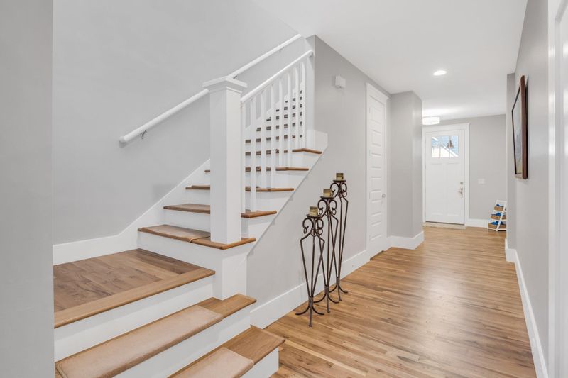 34 Chauncey Cir, Chapel Hill, NC 27516